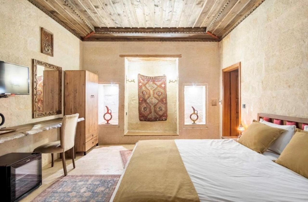 Uzay Cave Suite Hotel Ürgüp Bagian luar foto