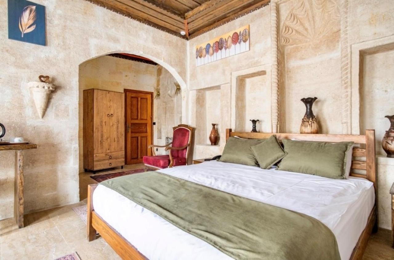 Uzay Cave Suite Hotel Ürgüp Bagian luar foto