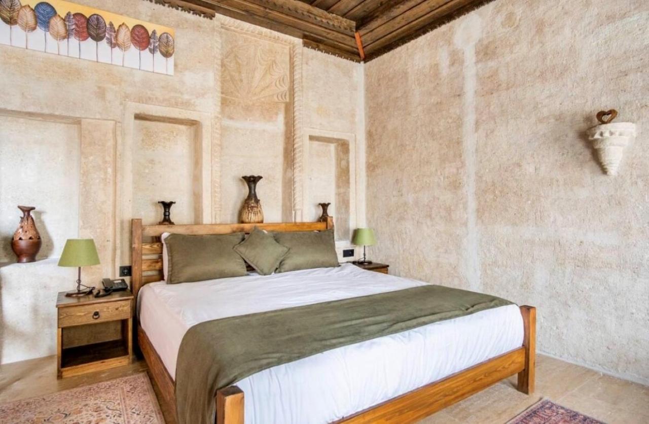 Uzay Cave Suite Hotel Ürgüp Bagian luar foto