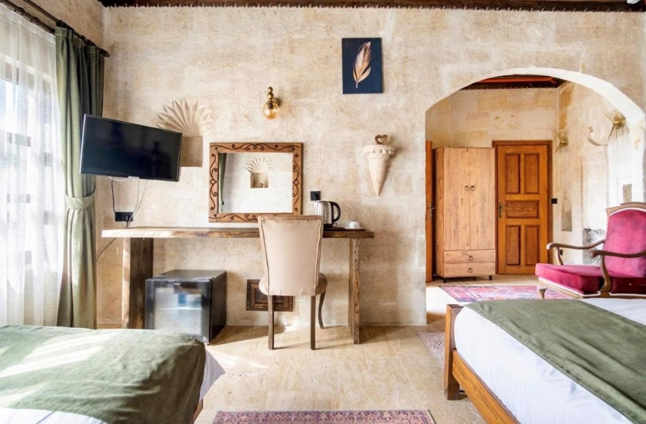 Uzay Cave Suite Hotel Ürgüp Bagian luar foto