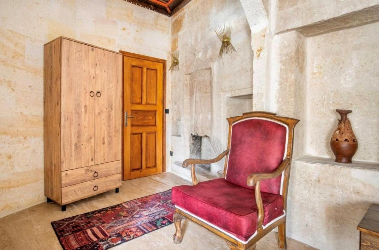 Uzay Cave Suite Hotel Ürgüp Bagian luar foto