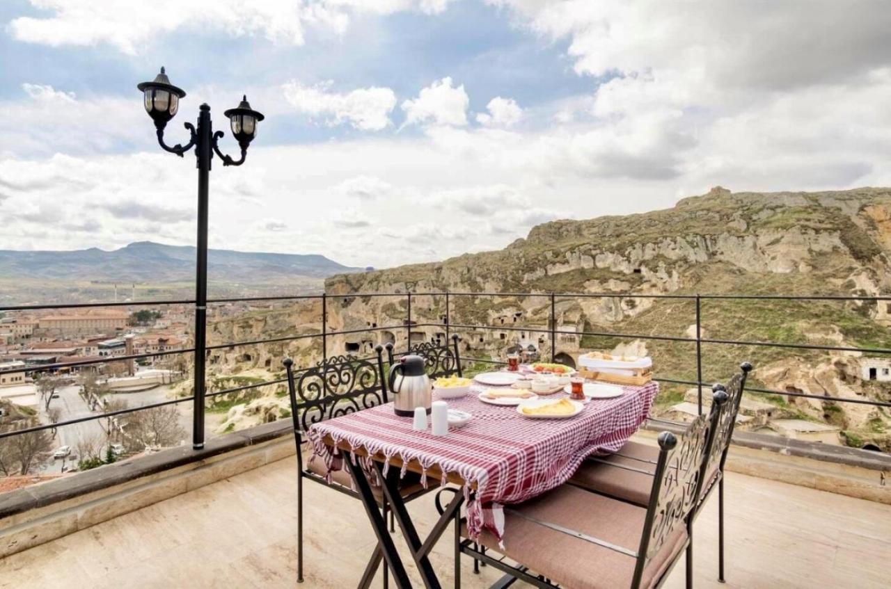 Uzay Cave Suite Hotel Ürgüp Bagian luar foto