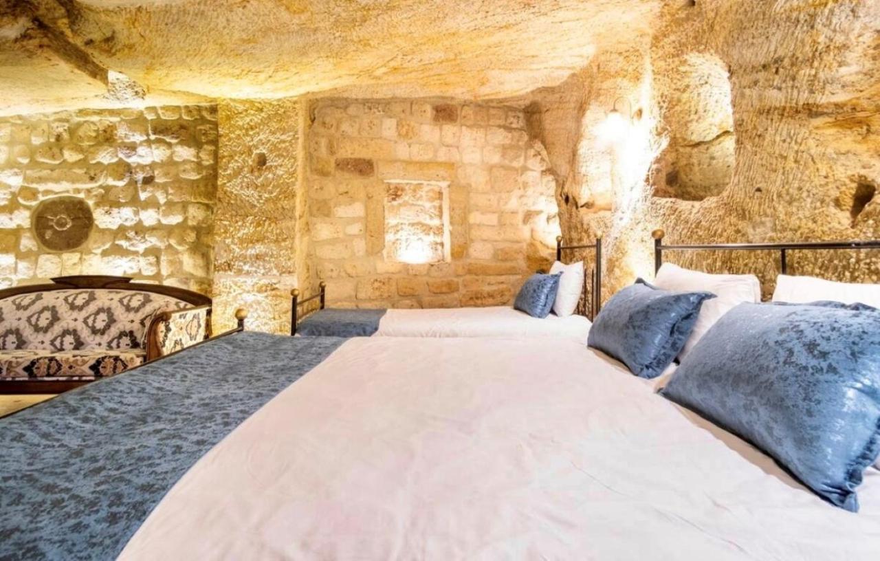 Uzay Cave Suite Hotel Ürgüp Bagian luar foto